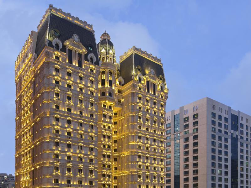 ロイヤル ローズ アブダビ キュリオ コレクション バイ ヒルトン アフィリエイテッド ホテル 写真