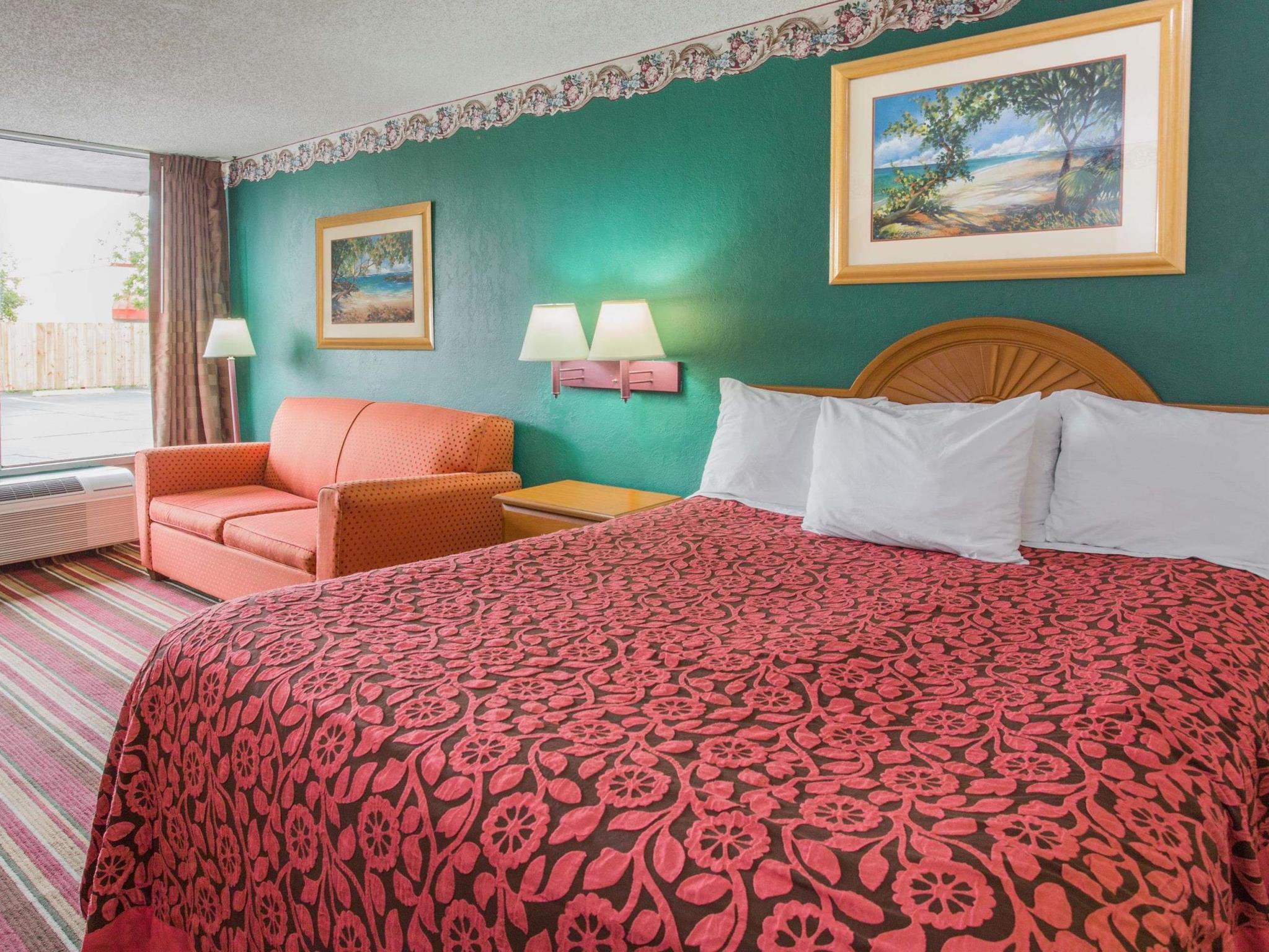 デイズ イン バイ ウィンダム フォート マイヤーズ 写真