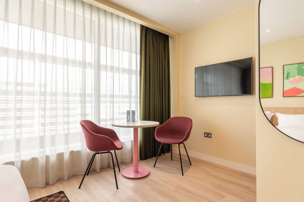 Numa Brighton Pavilion 写真