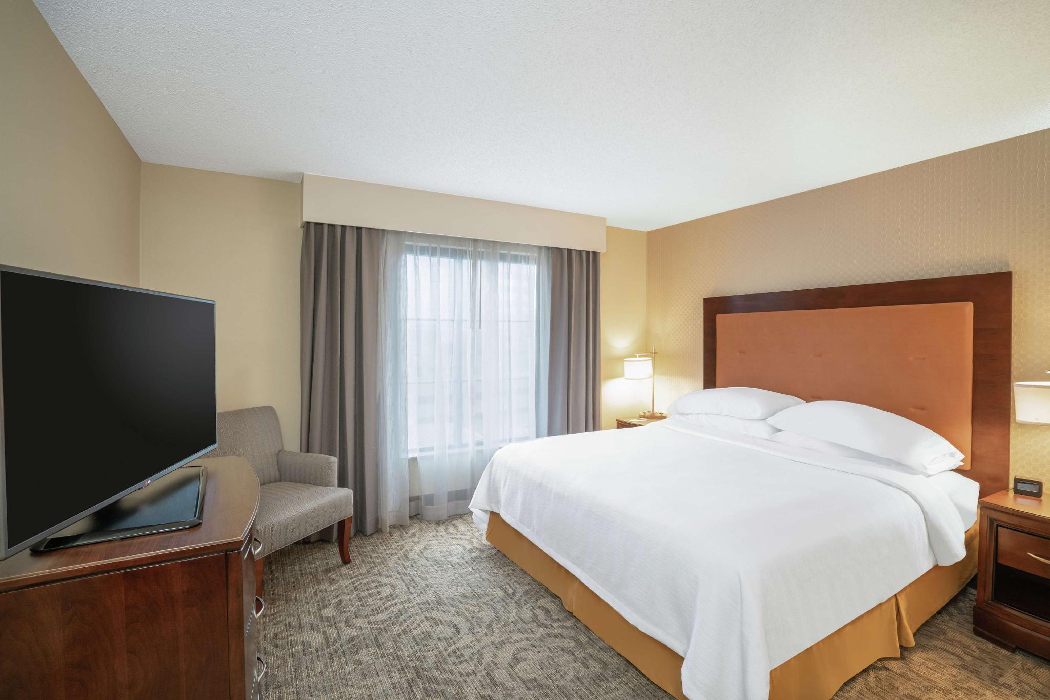 Embassy Suites by Hilton Nashville at Vanderbilt 写真