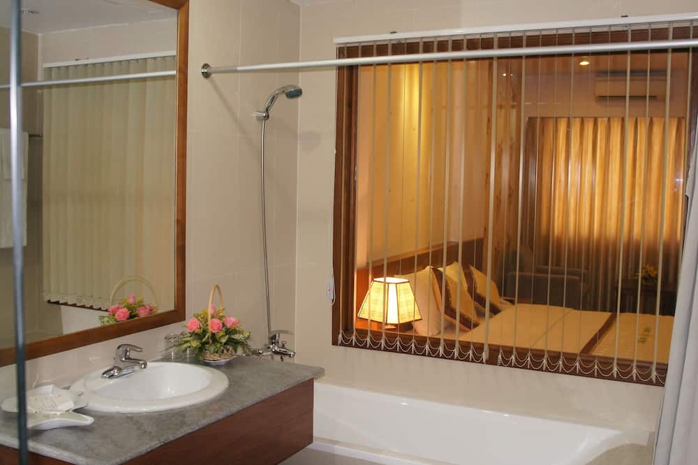 サイゴン カン トー ホテル 写真