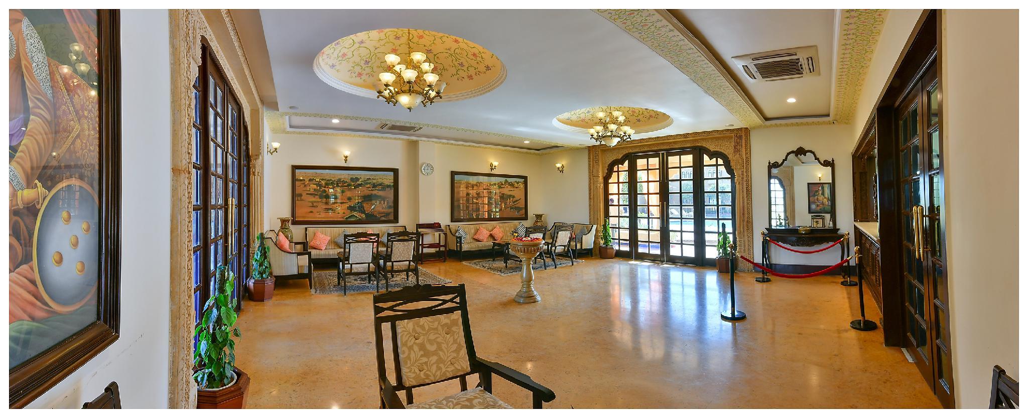 Desert Tulip Hotel and Resort 写真
