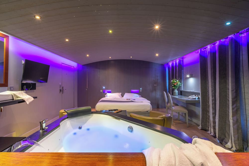 Elegance Suites Hotel 写真