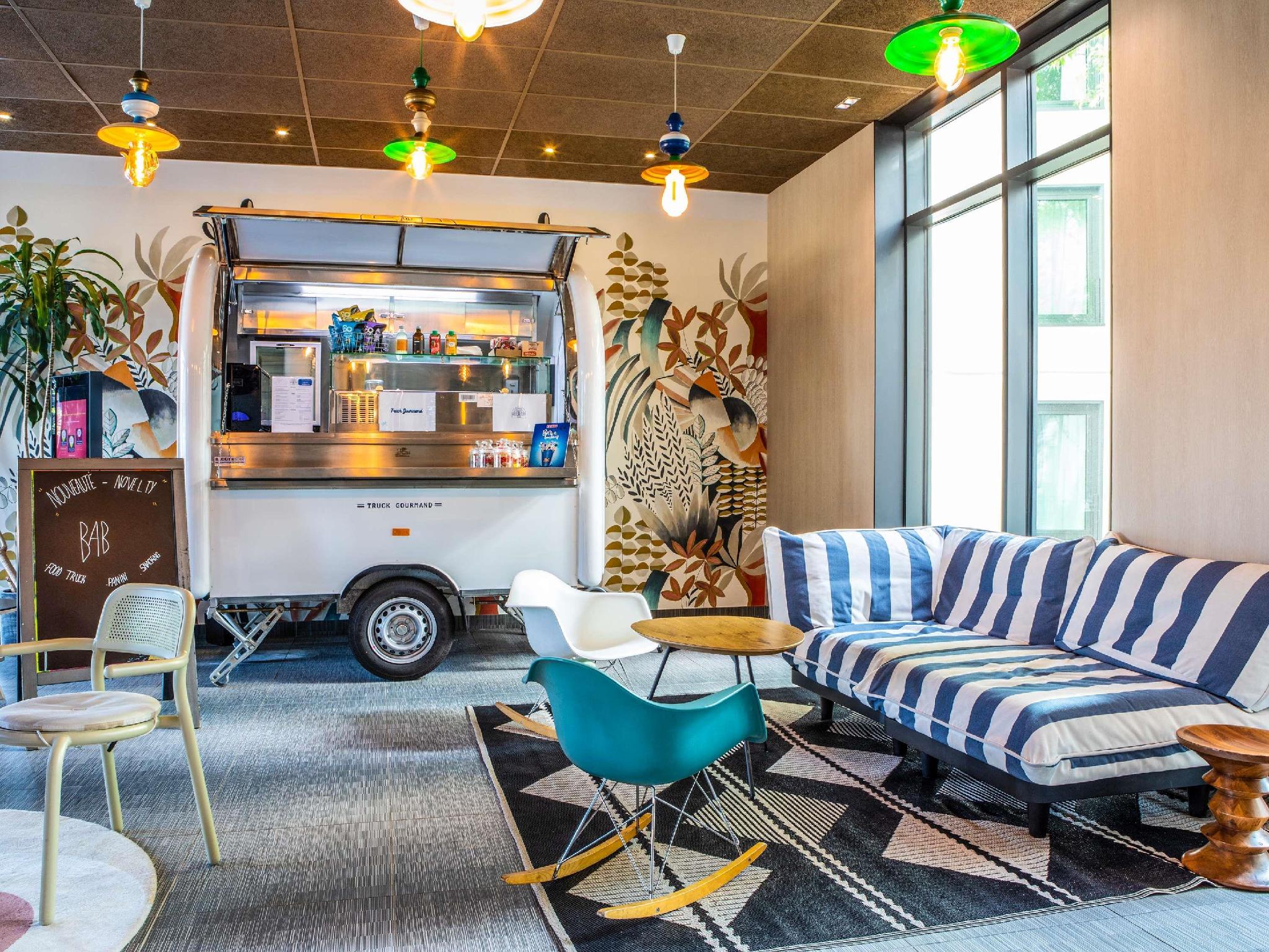 イビス パリ クール ドルリー アエロポール 写真