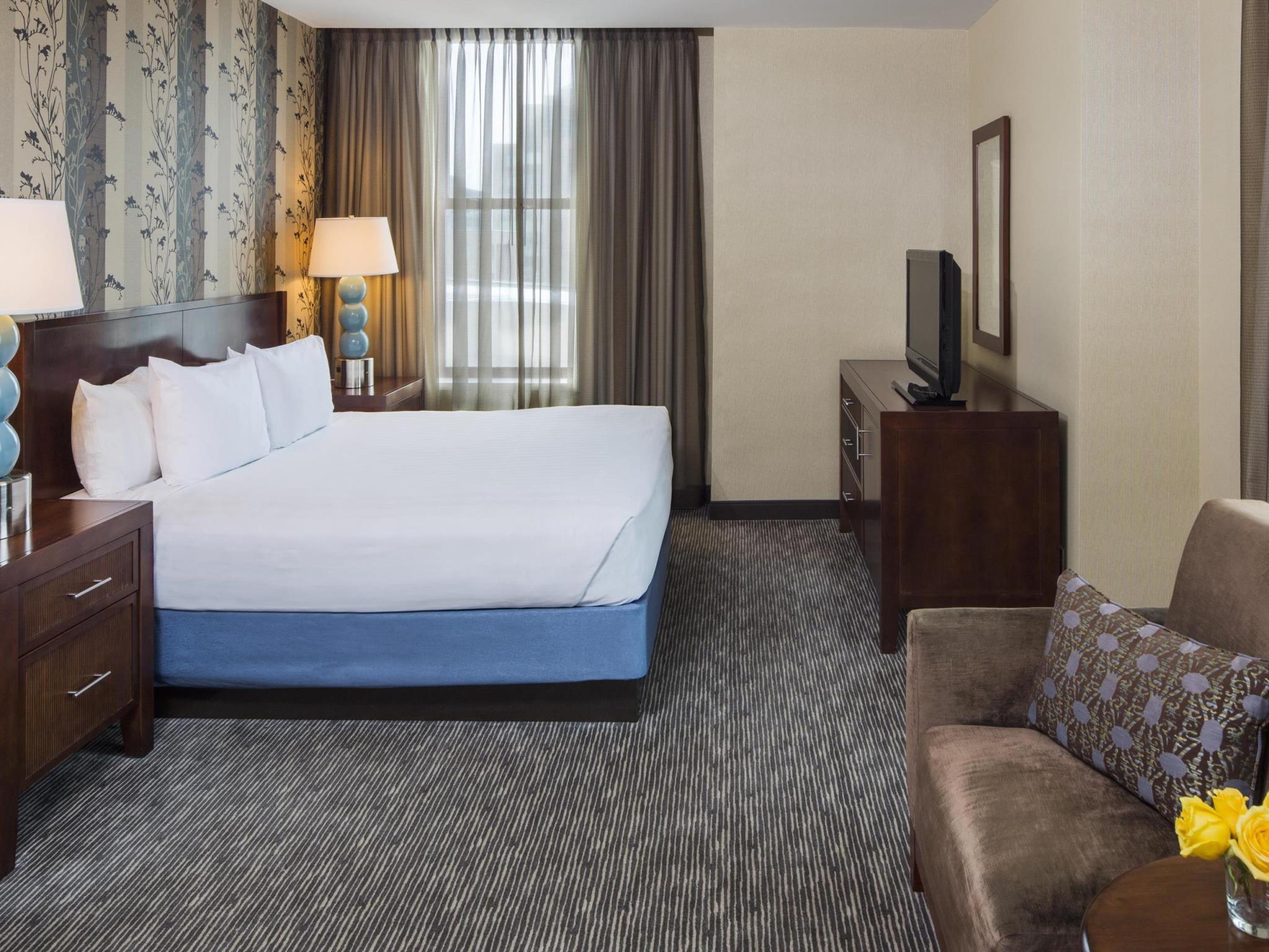 ハイアット リージェンシー バッファロー ホテル アンド カンファレンス センター 写真