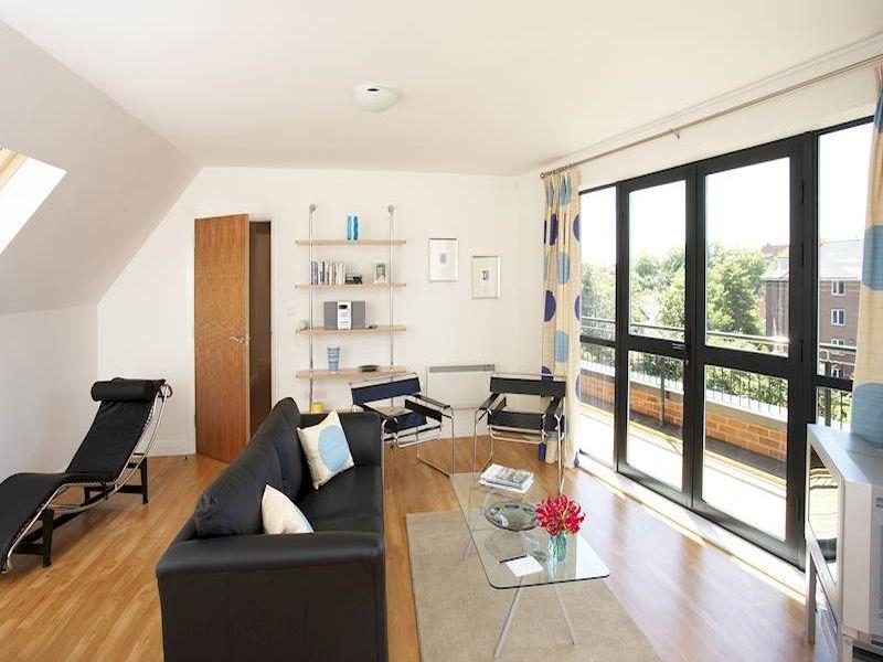 SACO ダービー ザ ミル ハウス 写真