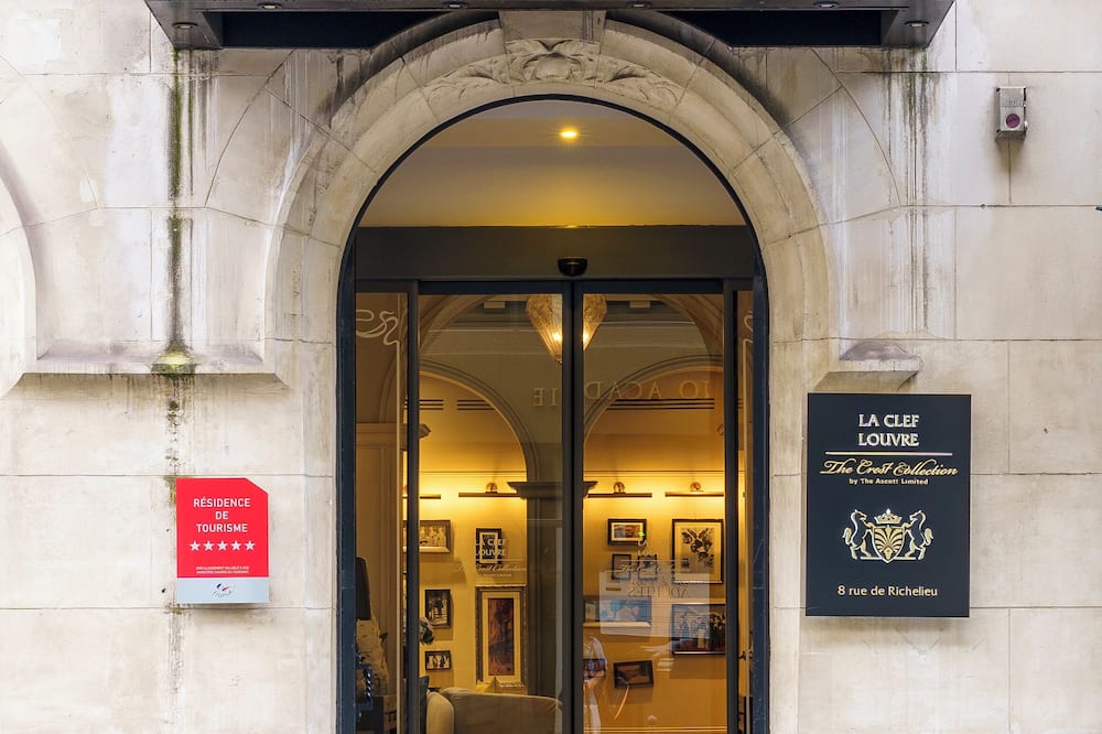 ラ クレ ルーブル パリ バイ ザ クレスト コレクション 写真