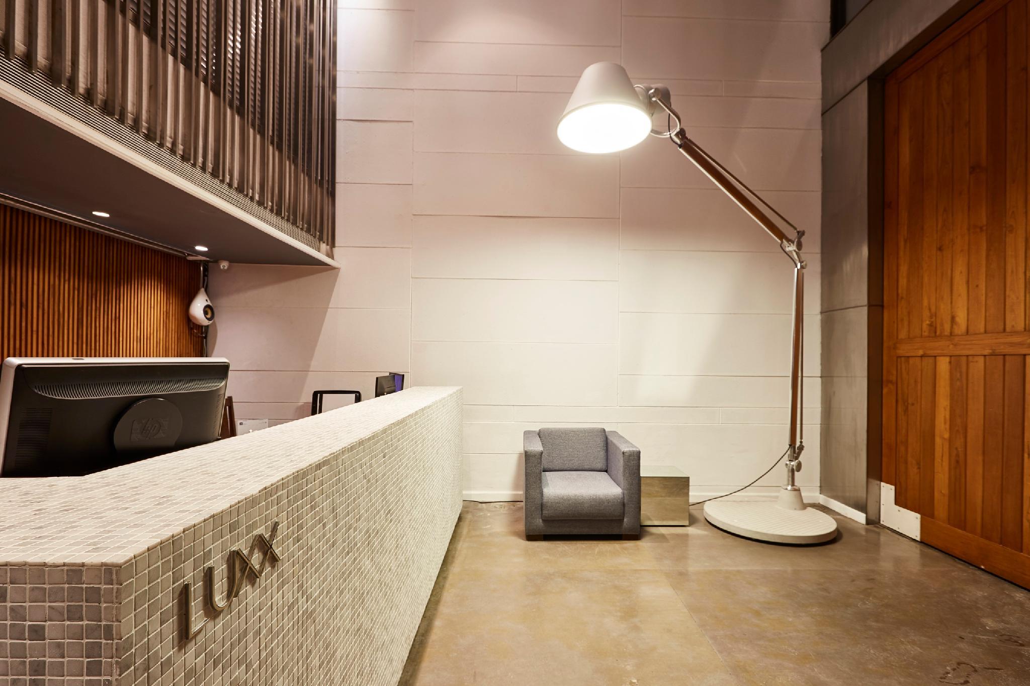 ラックス ラングスアン ホテル 写真