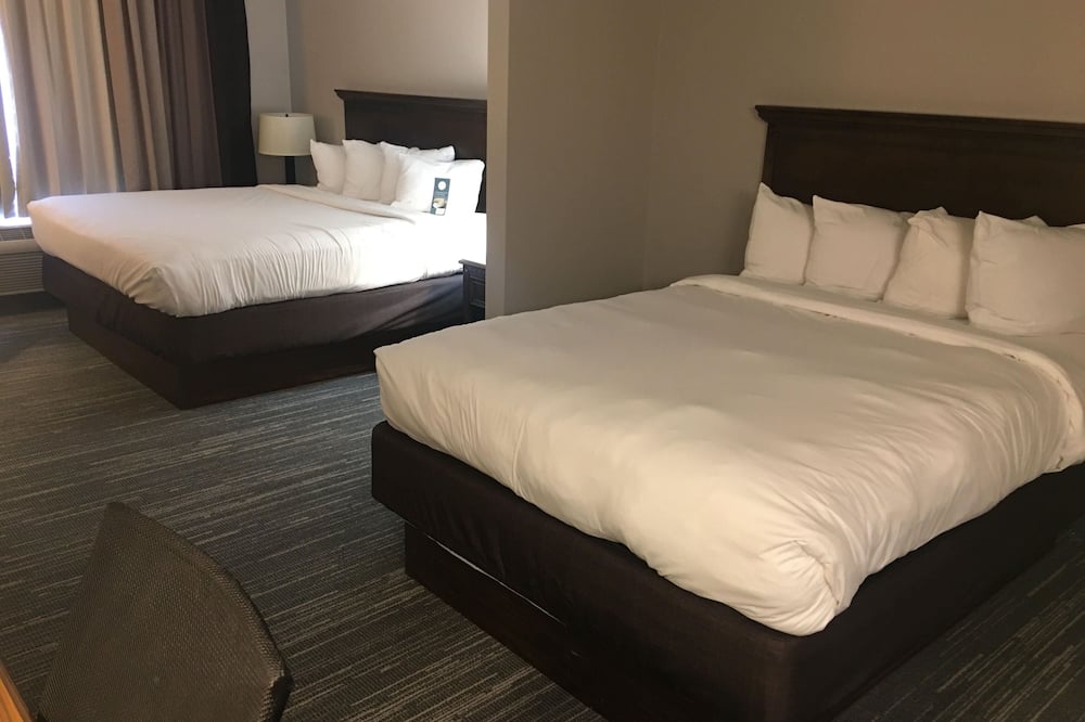 カントリー イン&スイーツ バイ ラディソン グランド ラピッズ イースト MI 写真