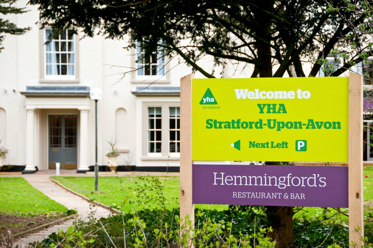 ワイエッチエイストラトフォードアポンエイボンホステル 写真