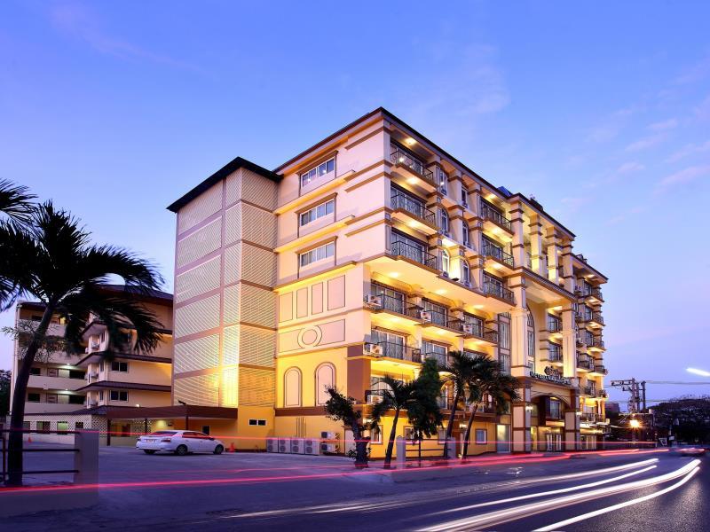 ビクトリア ニンマン ホテル 写真