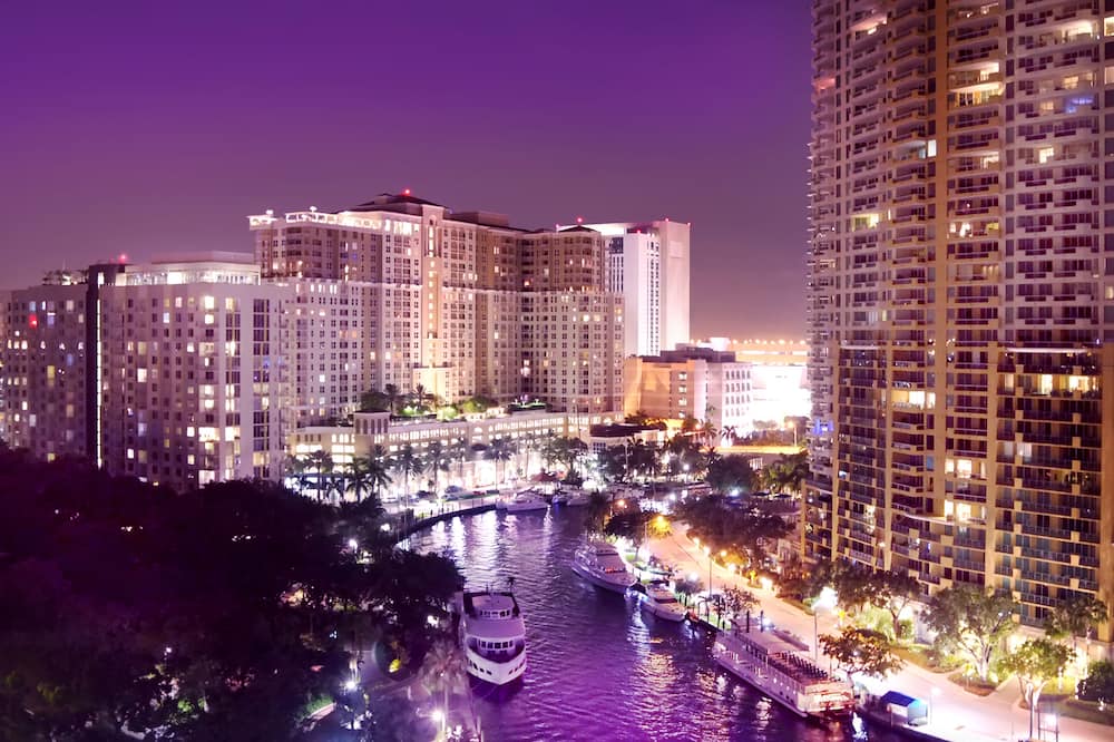 リバーサイド ホテル 写真