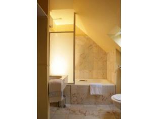 ホテル ド ラ トレイユ 写真