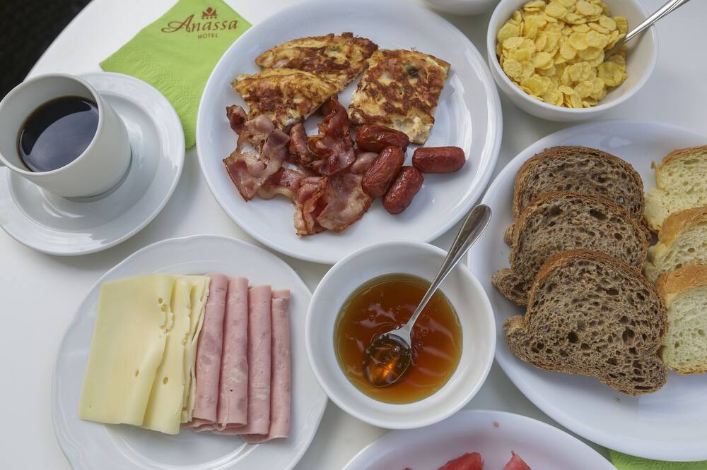 アナッサ デラックス スイーツ 写真