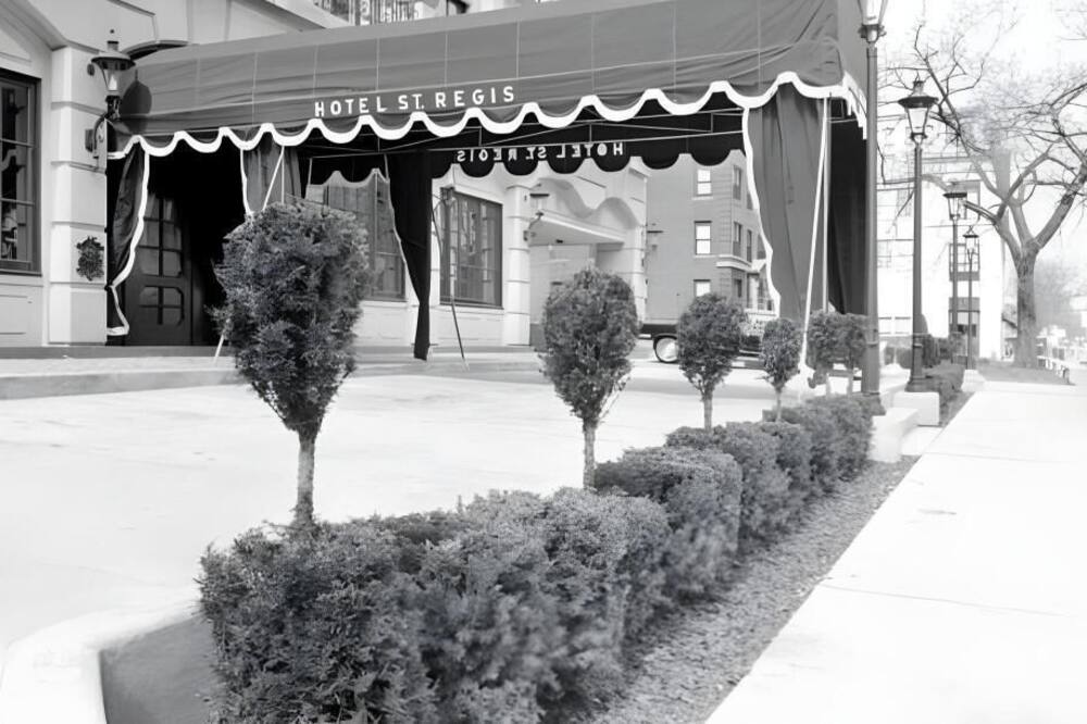 ホテル セント レジス 写真