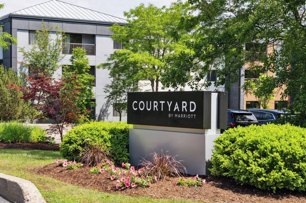 Courtyard by Marriott Burlington Williston 写真