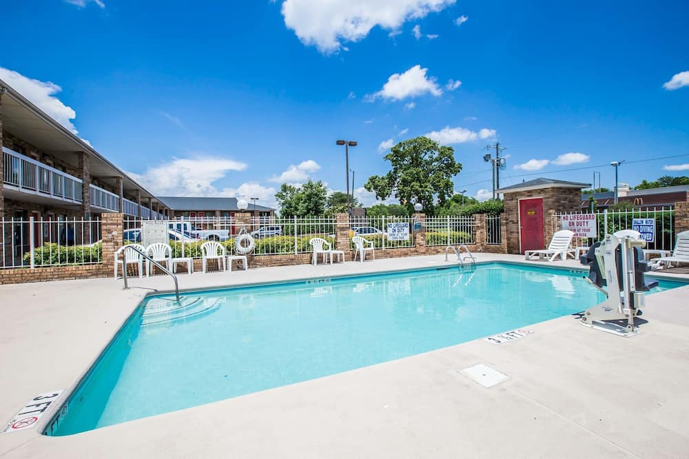 ロードウェイ イン エクスポ センター 写真