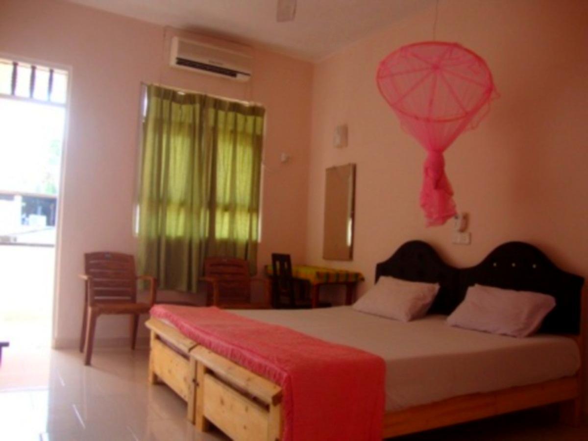 ウィンドミル ビーチ レスト 写真