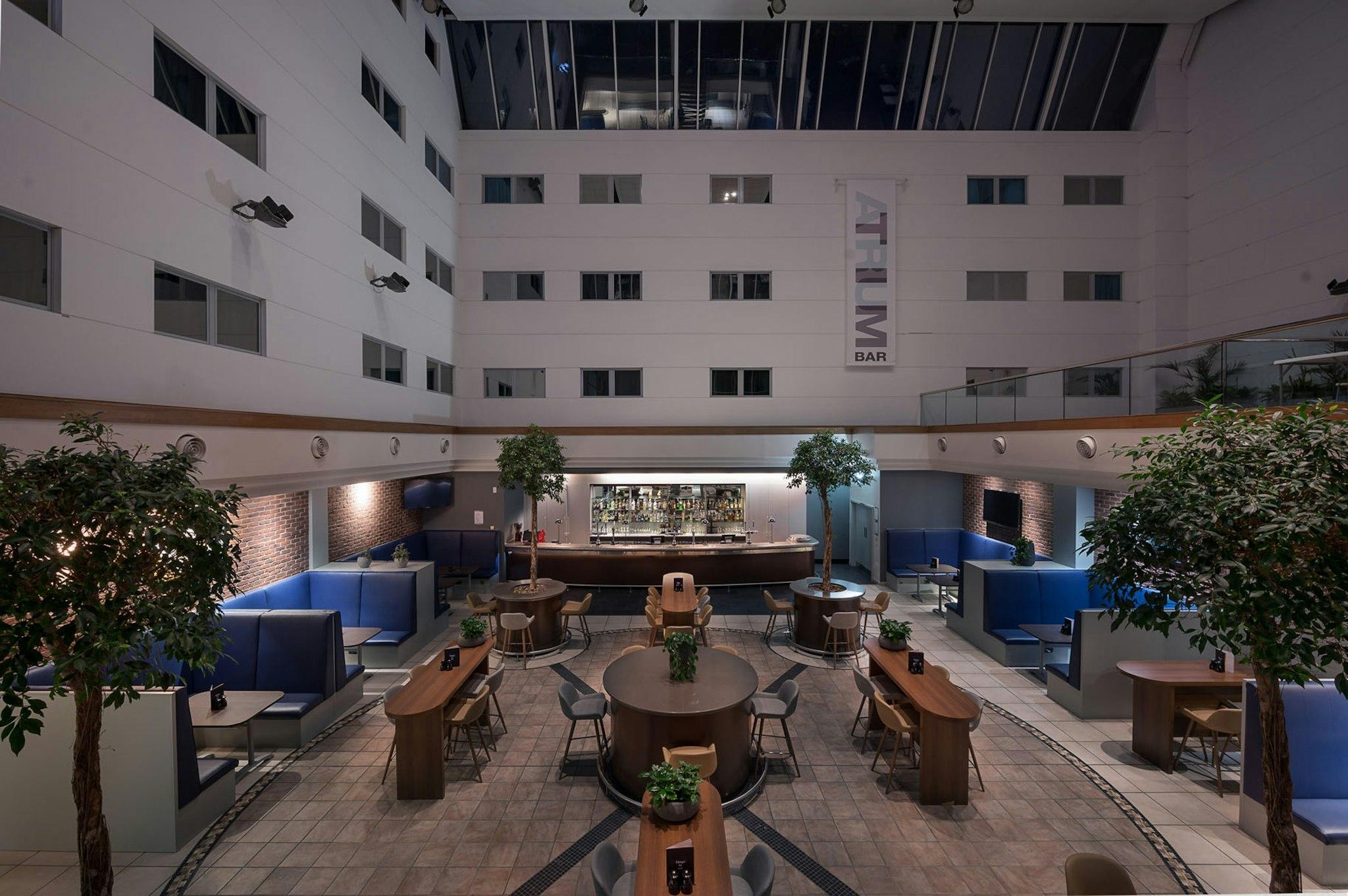 voco Reading By IHG 写真