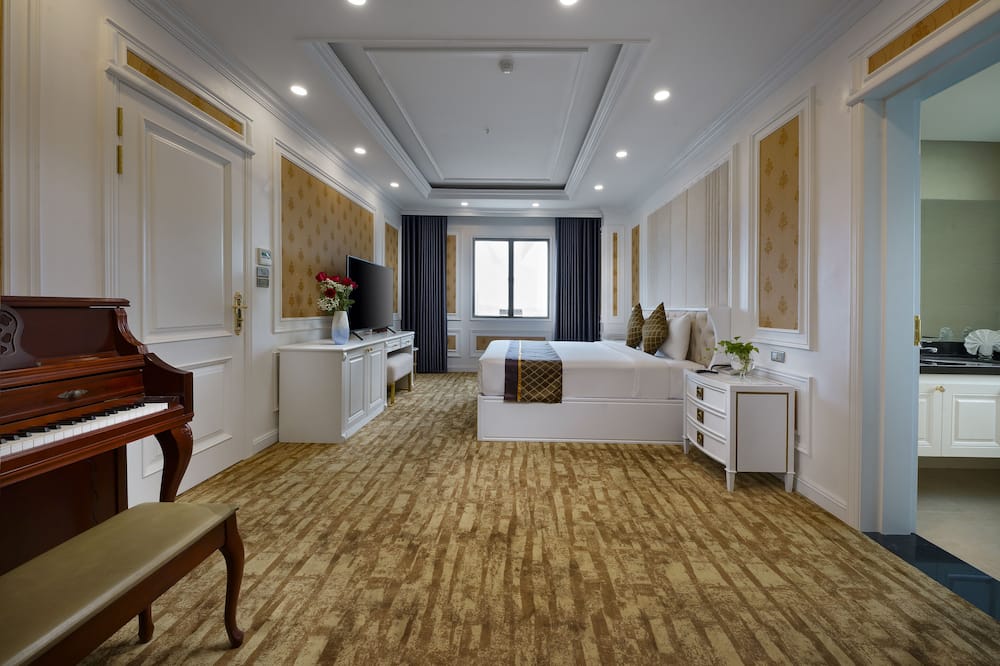 ミスリン ホテル ハロン 写真