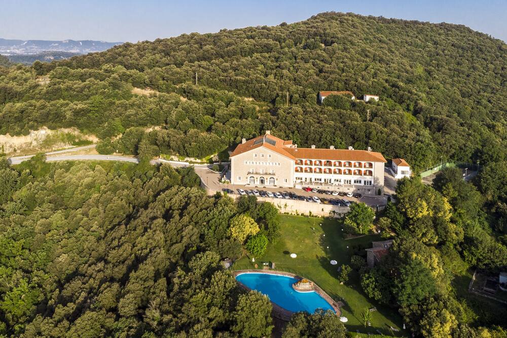 パラドール デ ヴィック-サウ 写真