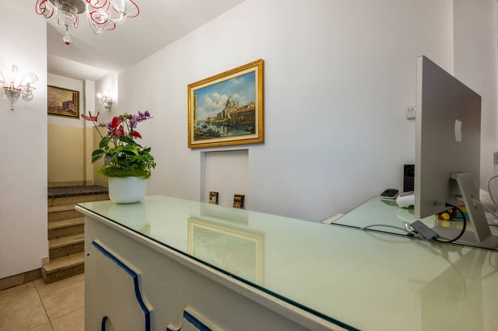 アル ガゼッティーノ 写真