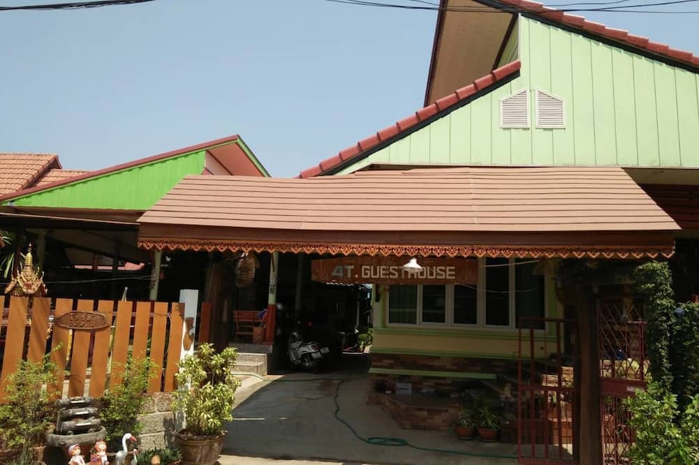 4T ゲストハウス 写真