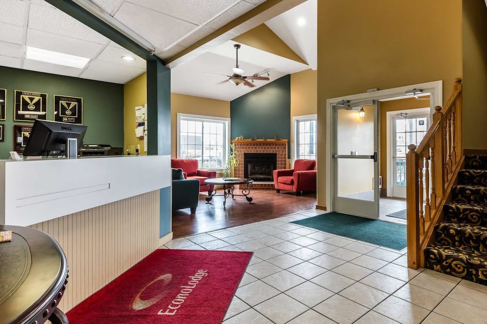 エコノ ロッジ イン & スイーツ ディクソン 写真