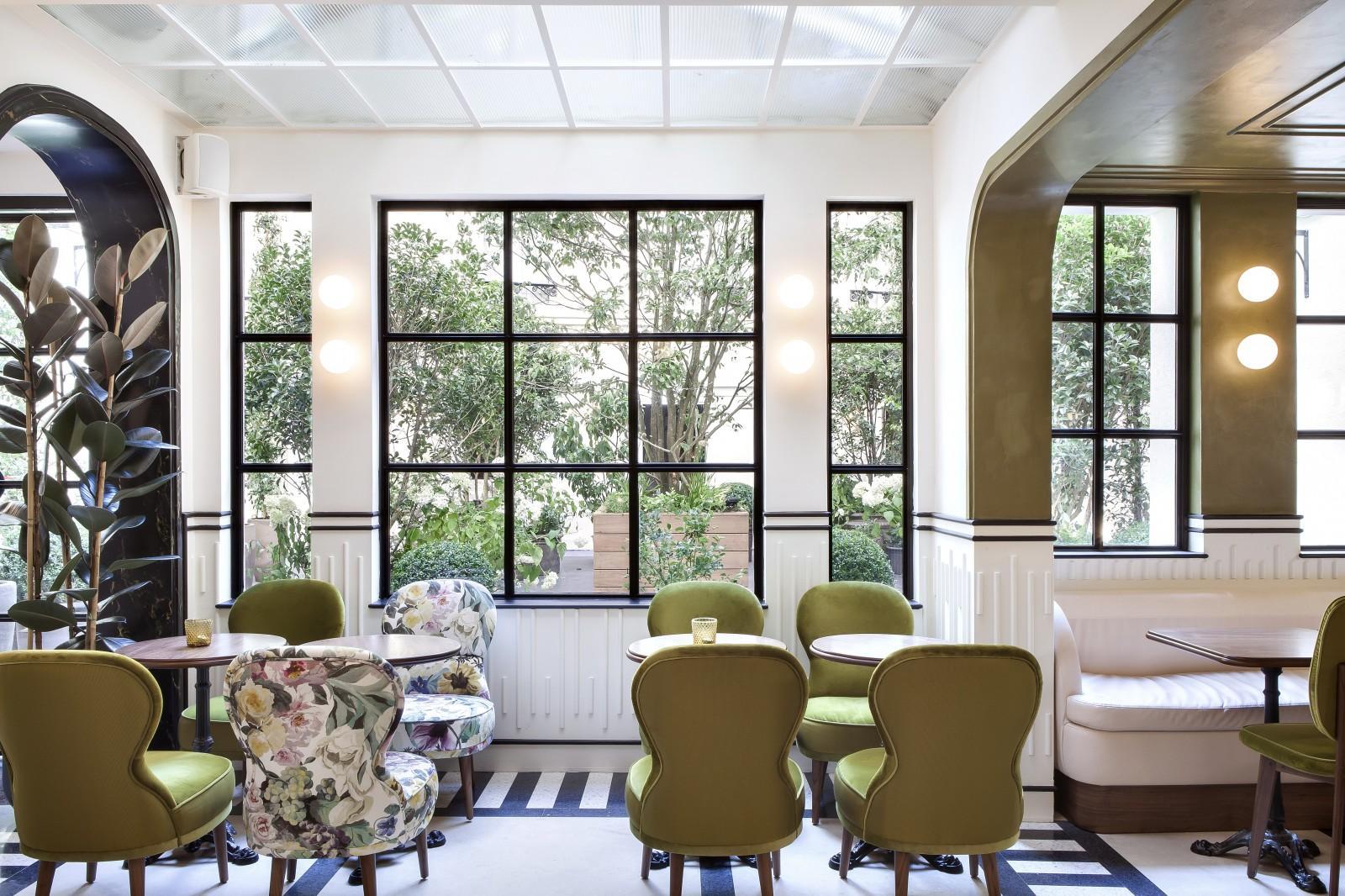 ホテル ビアンヴニュ 写真