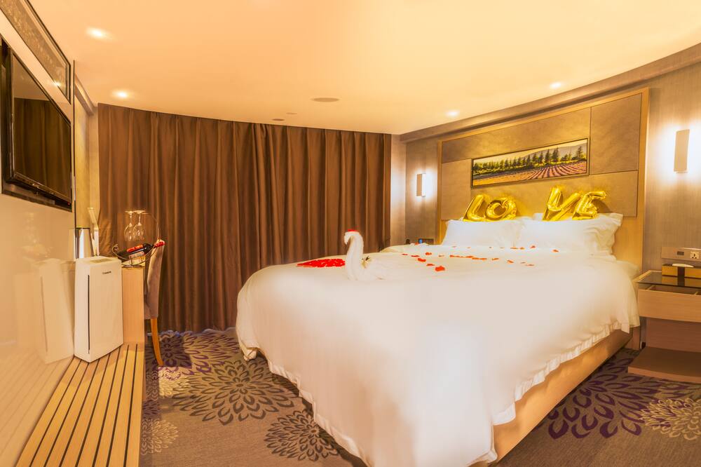 ラヴァンデ ホテル 青島  ウーシュ プラザ ブランチ 写真