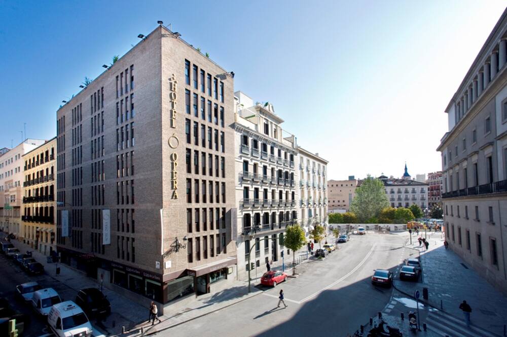 ホテル オペラ 写真