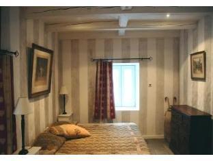 Auberge De La Poulcière 写真