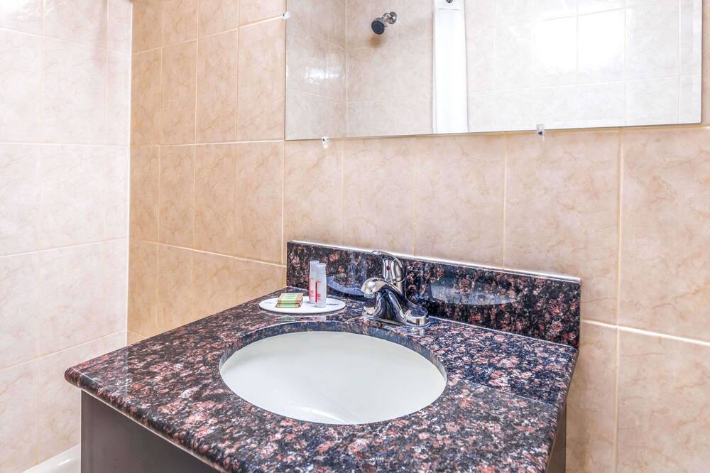 スーパー 8 バイ ウィンダム ノース ベルゲン ニュー ジャージー / NYC エリア 写真