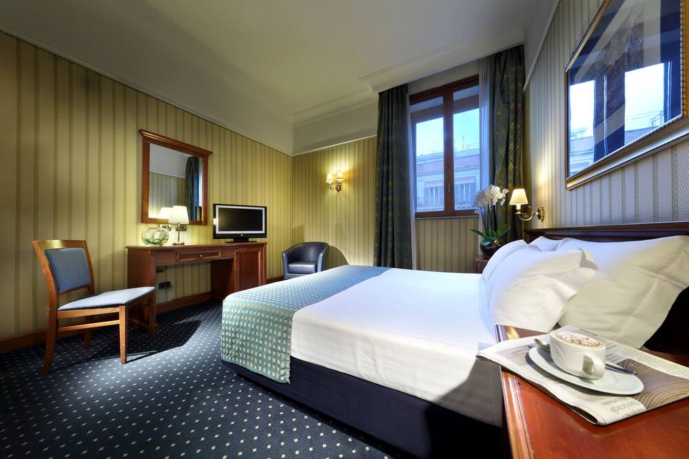 エグゼ インターナショナル パレス 写真