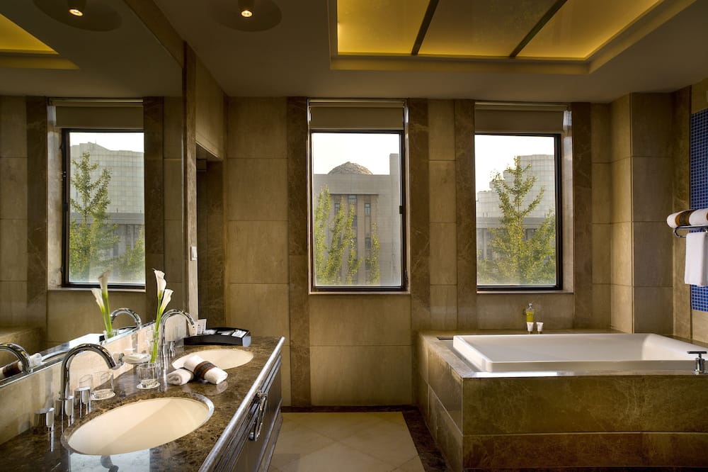 グランド メルキュール オン レンミン スクエア ホテル 写真