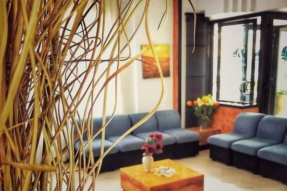 HOTEL PINETA 写真