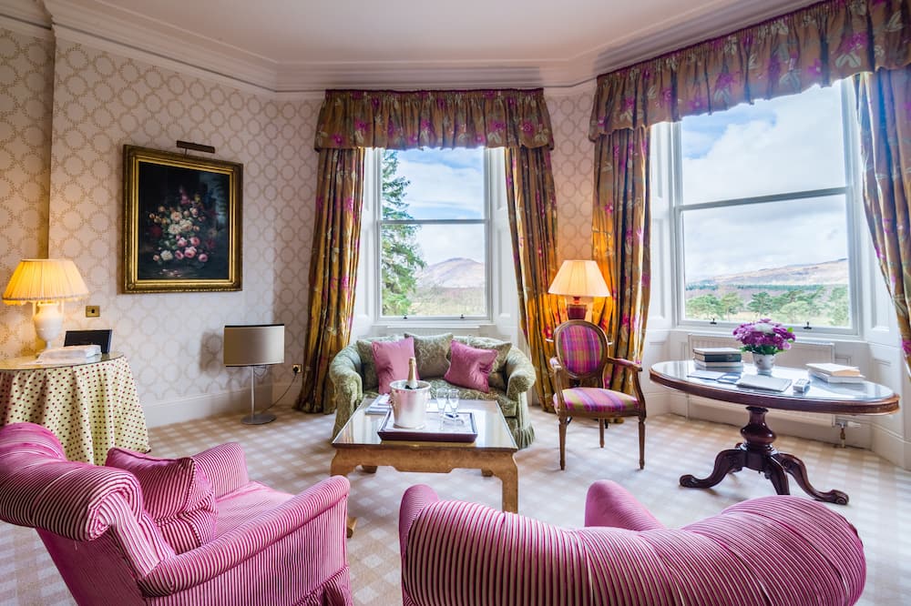 Inverlochy Castle Hotel 写真
