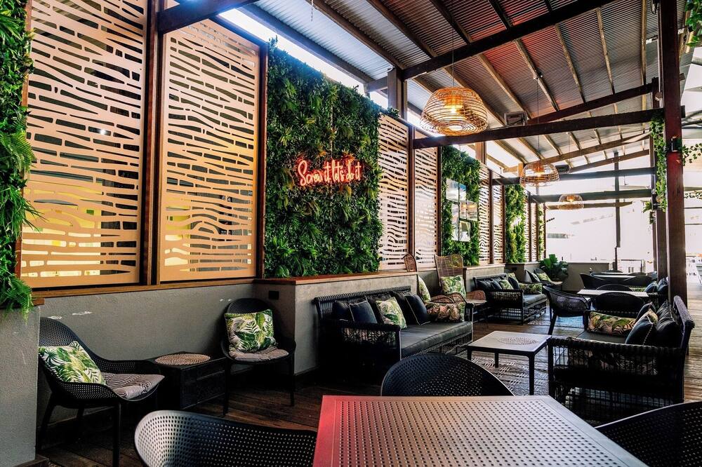 ギリガンズ ホテル&リゾート 写真