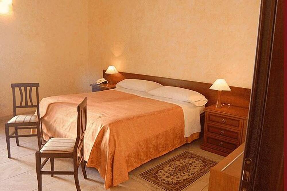 ホテル グレスィ 写真