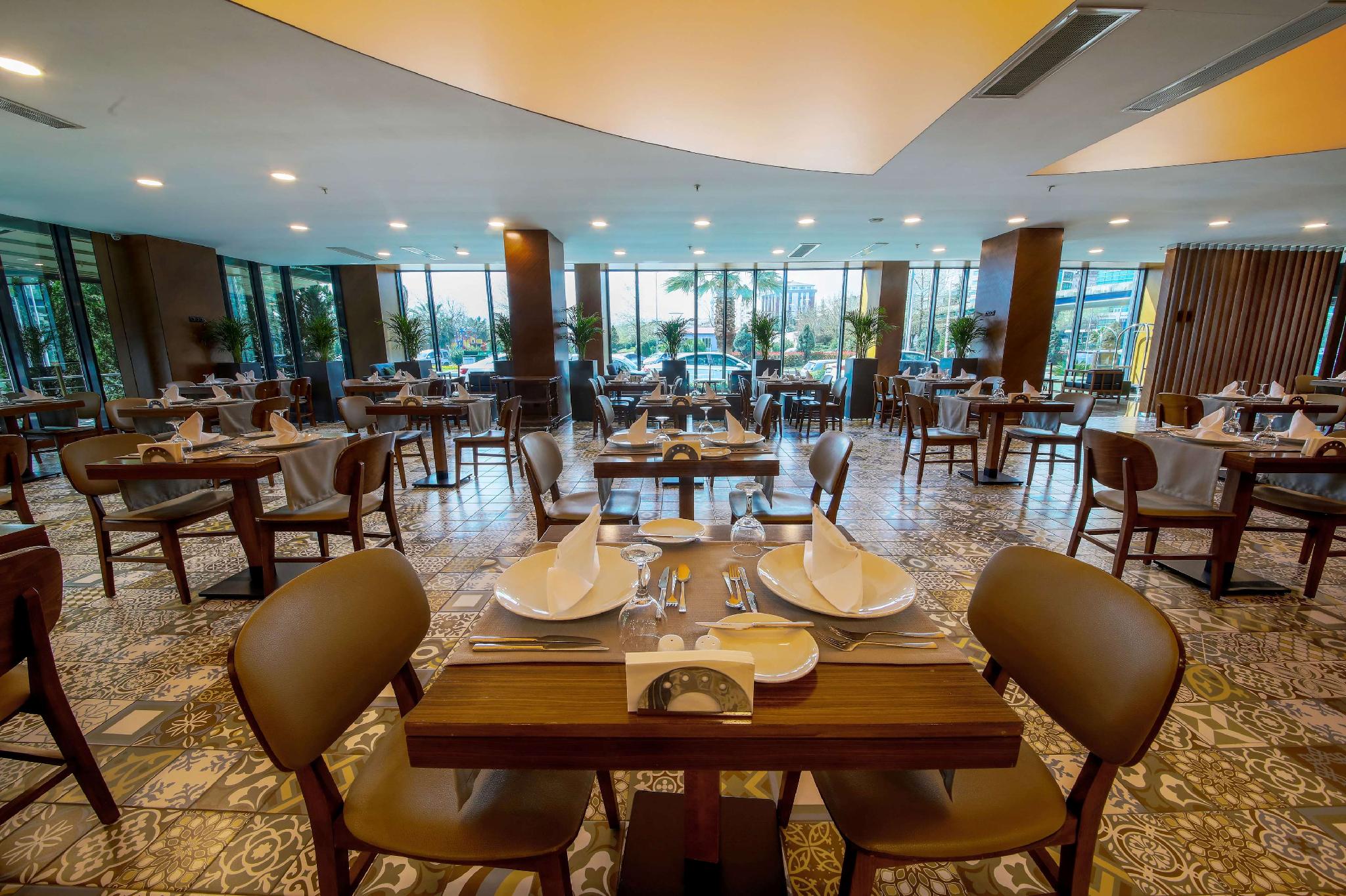 ラマダ プラザ バイ ウィンダム サムスン 写真