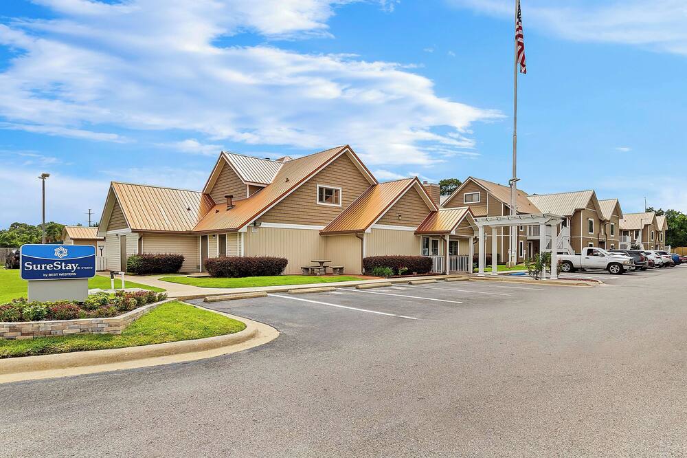 シュアステイ スタジオ バイ ベストウェスタン ペンサコラ 写真