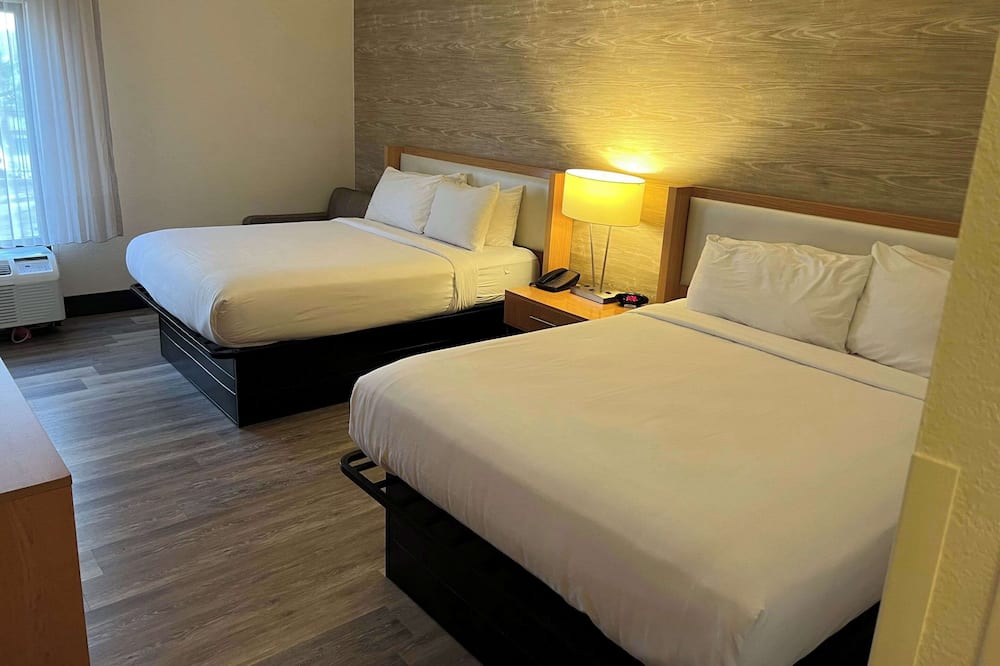 スリープ イン & スイーツ メンフィス サウスイースト 写真