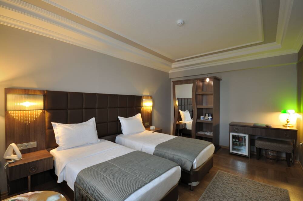 Grand Atakum Hotel 写真