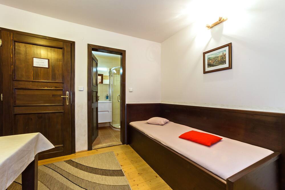 ウビトバニ ザーメツケ スホディ 写真