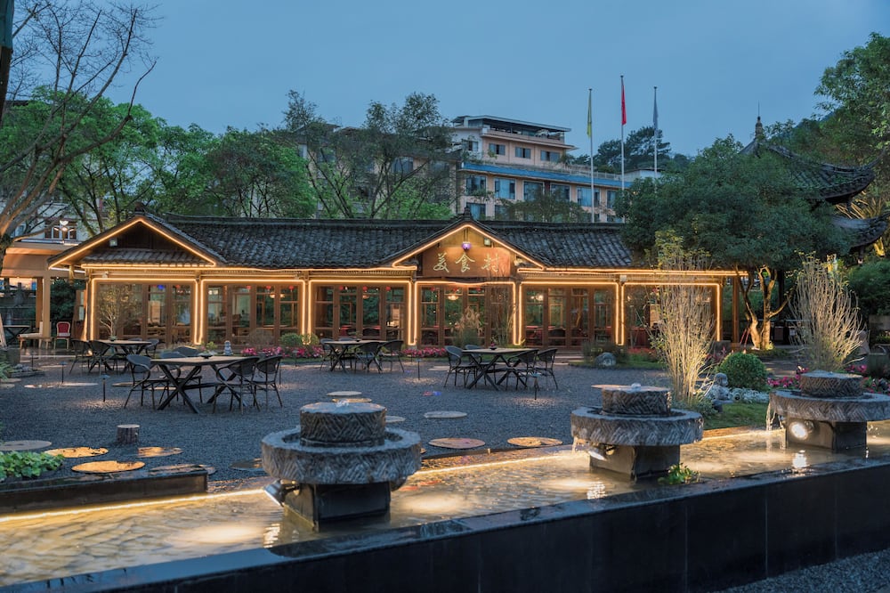 エメイシャン グランド ホテル 写真