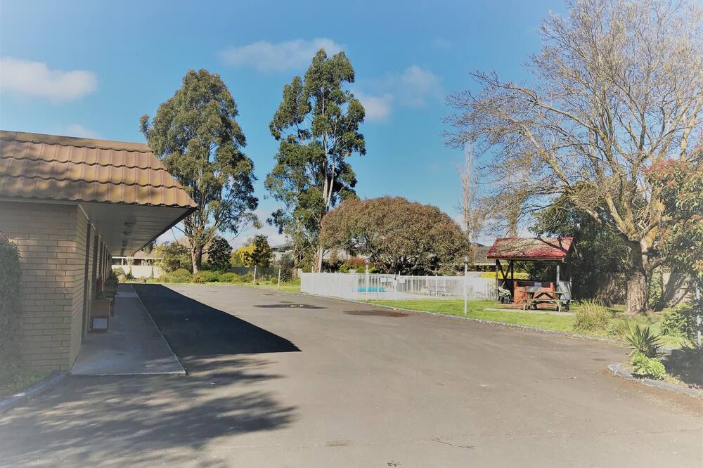 アルフレッド モーターイン 写真