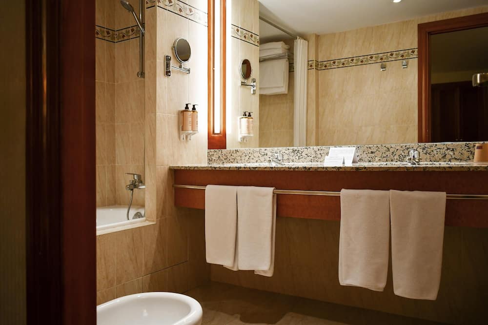 メルキュール アンドラ 写真