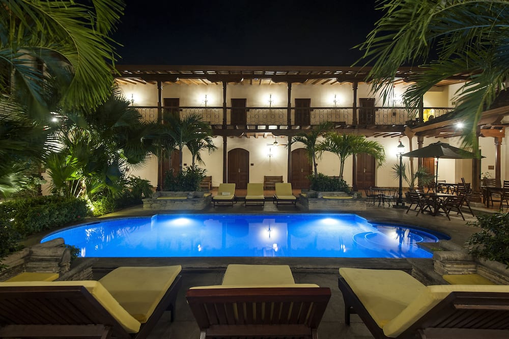 Hotel Plaza Colon 写真