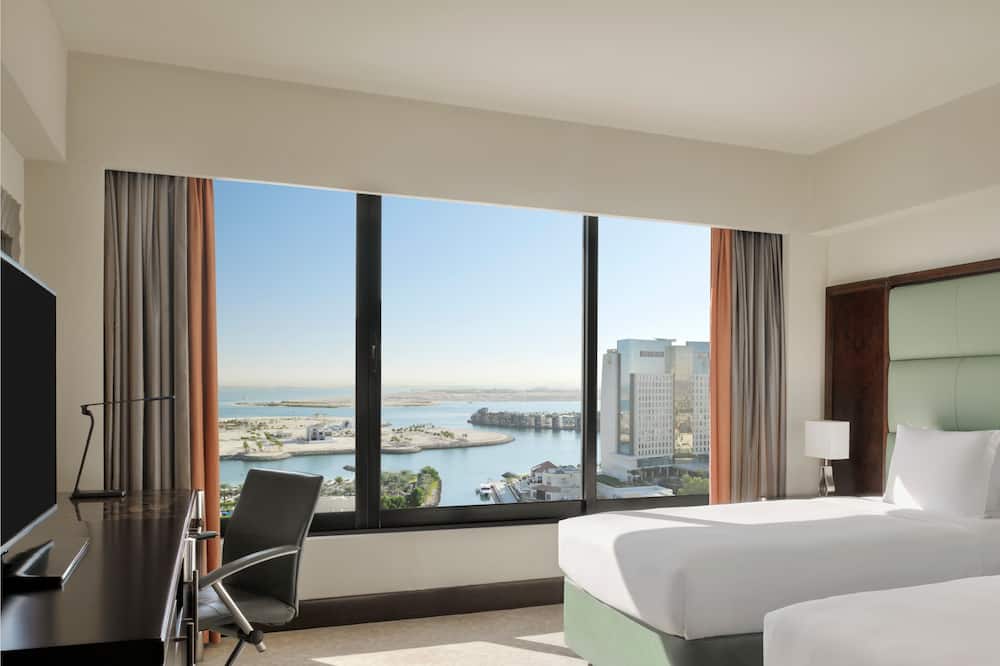 インターコンチネンタル アブダビ バイ IHG 写真