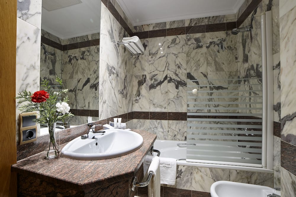 Zenit Dos Infantas 写真